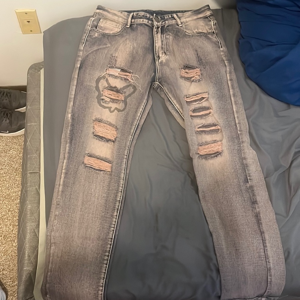 Ripped Jeans